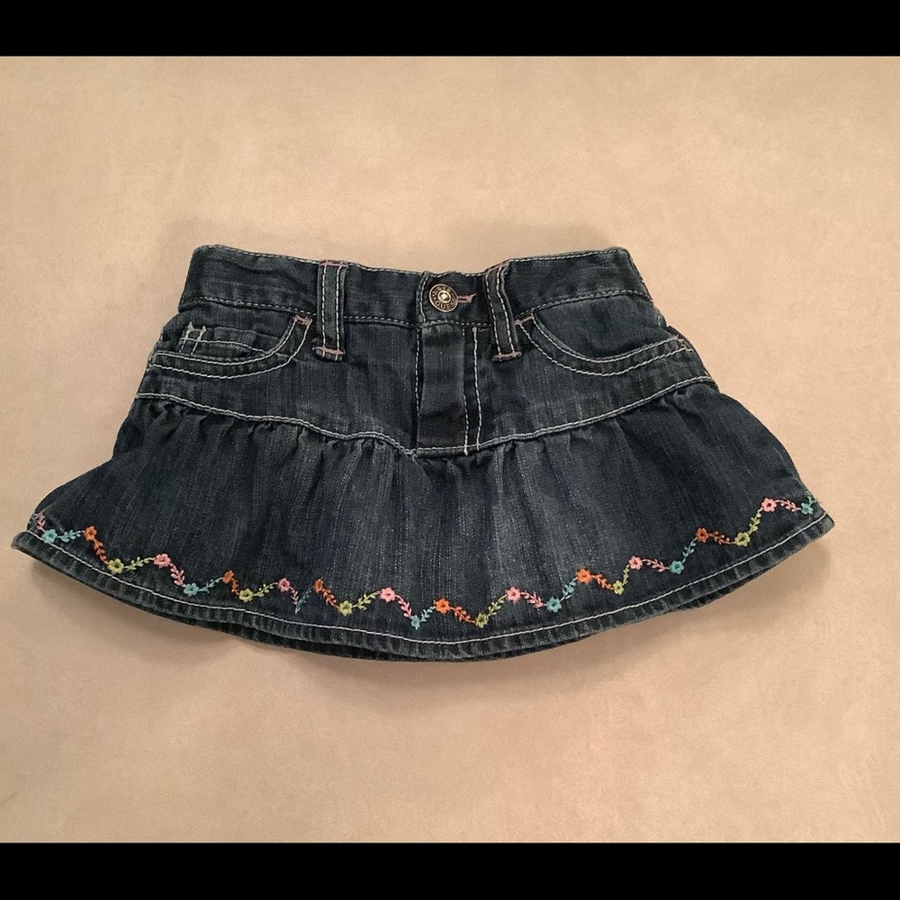 Guess Jeans denim skort. Size 6-9M